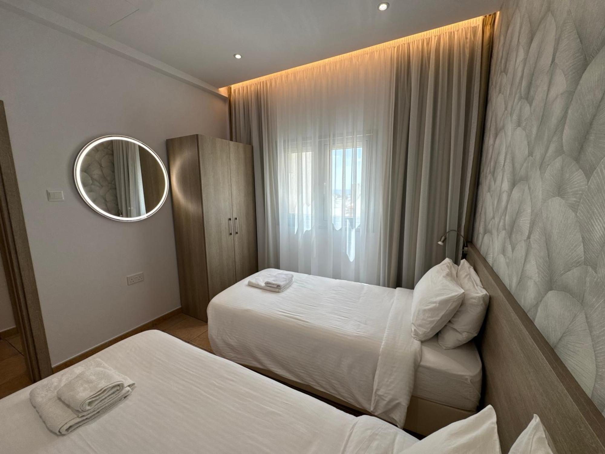Topikos Apartments ไอยานาปา ภายนอก รูปภาพ