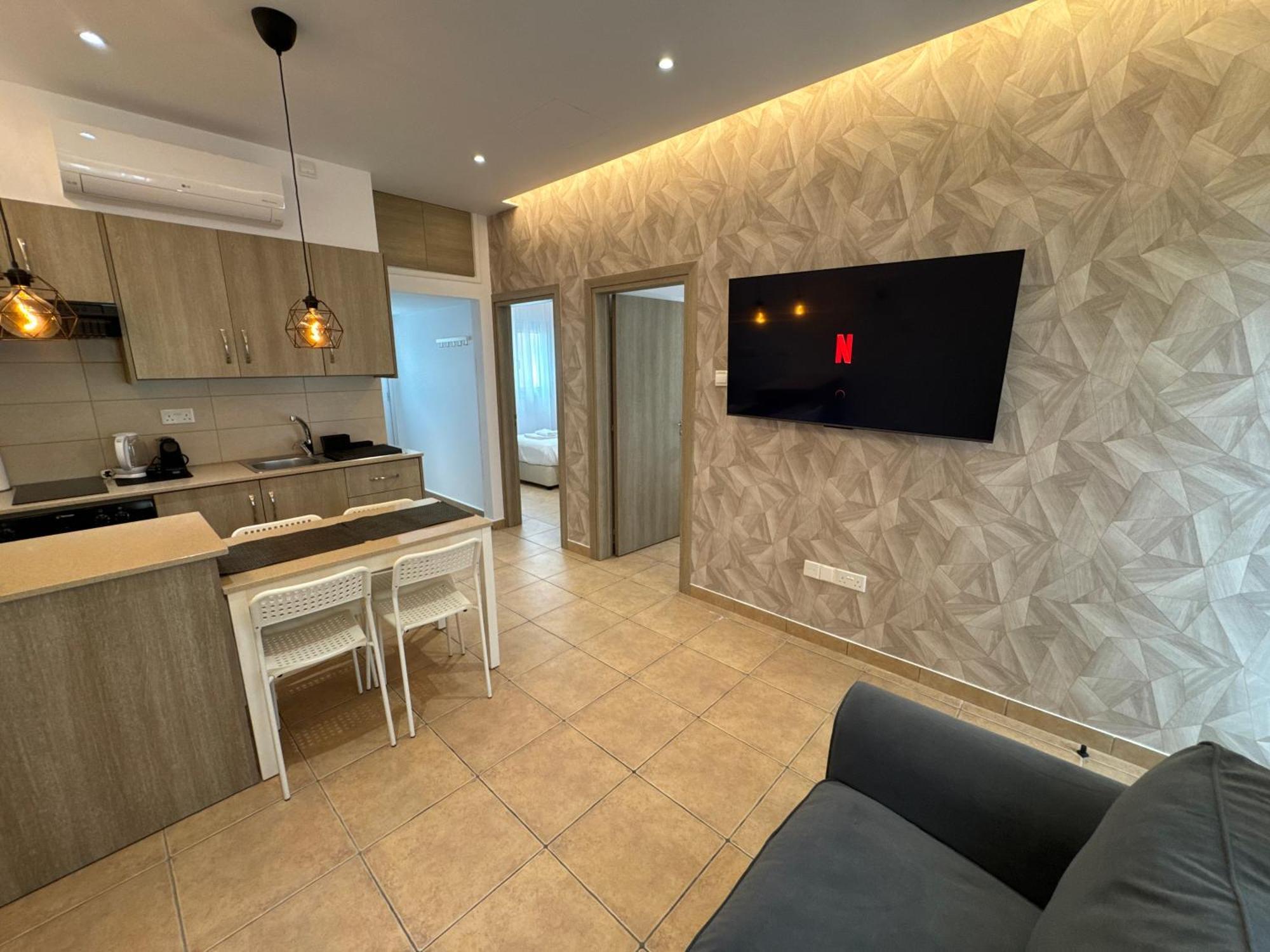 Topikos Apartments ไอยานาปา ภายนอก รูปภาพ